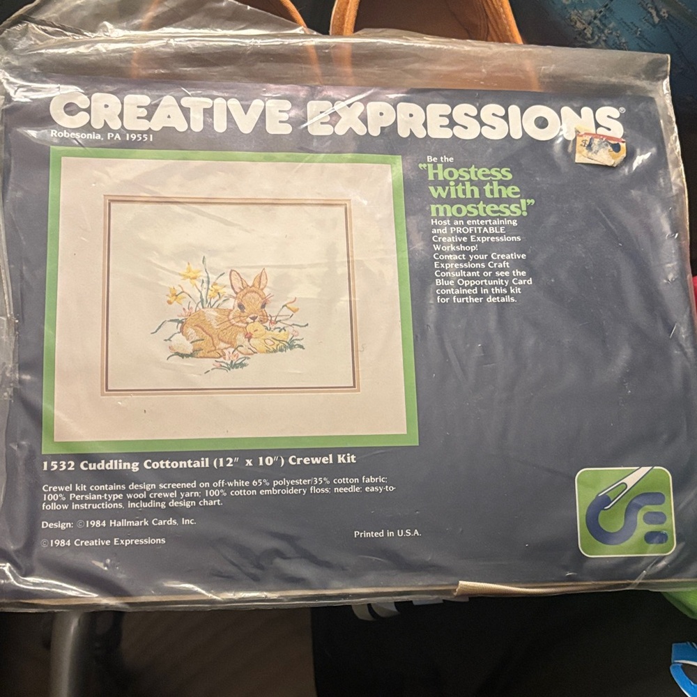 Creative Expressions Cuddling Cottontail Crewel Kit vintage 1984 NOS